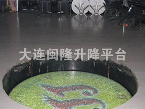 升降舞臺(tái)