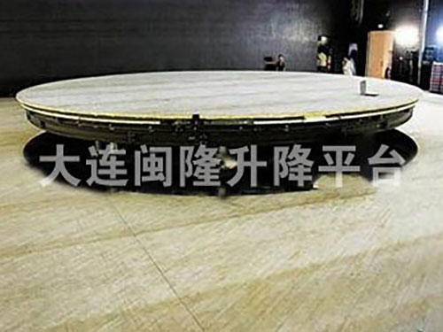 升降舞臺(tái)